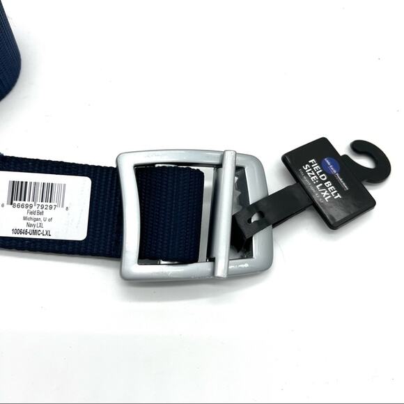 NCAA Michigan collegiate blue field belt Official Gear L/XL NEW - Picture 3 of 10
